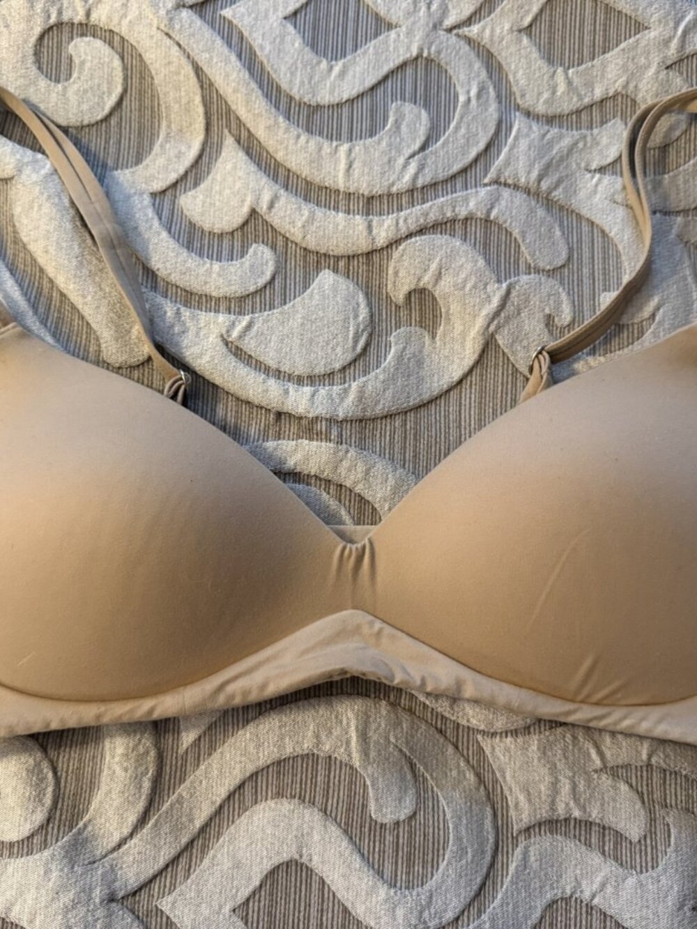 Aerie Sunnie Wireless Bra 34B Nude Real Good Lightly Lined Seamless
